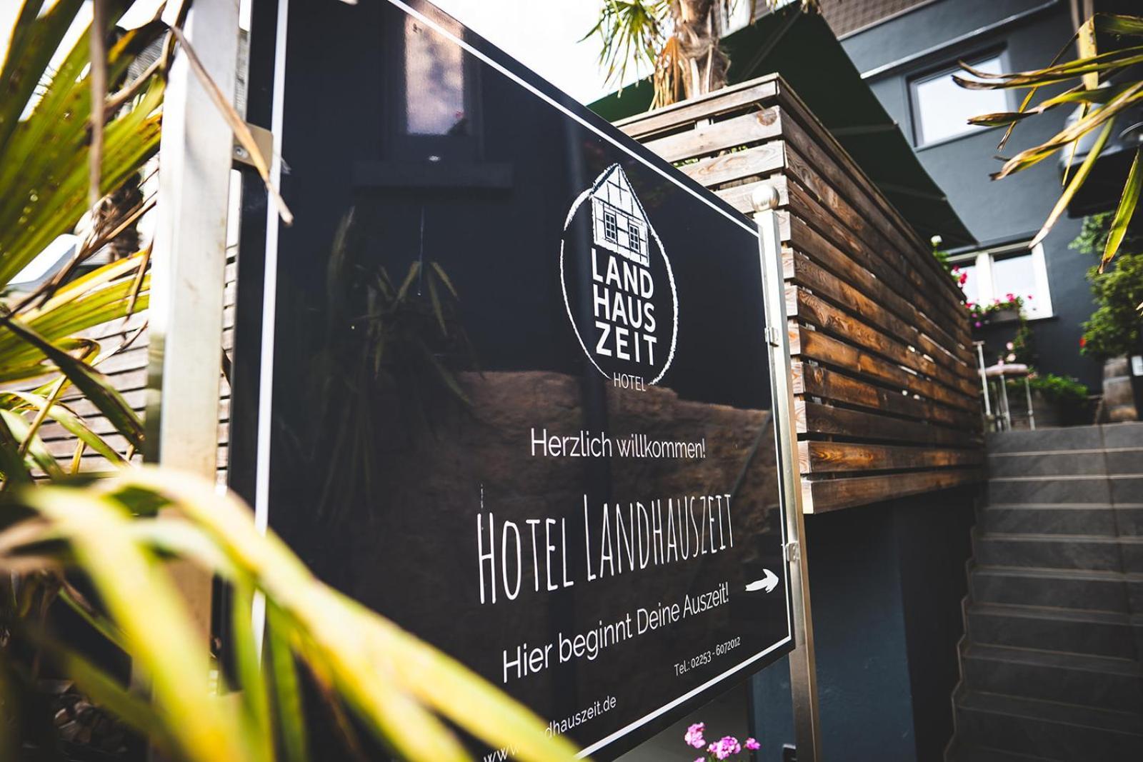Boutique Hotel Landhauszeit Bad Muenstereifel Luaran gambar